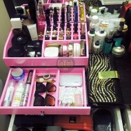 Khay đựng son 24 ô màu hồng